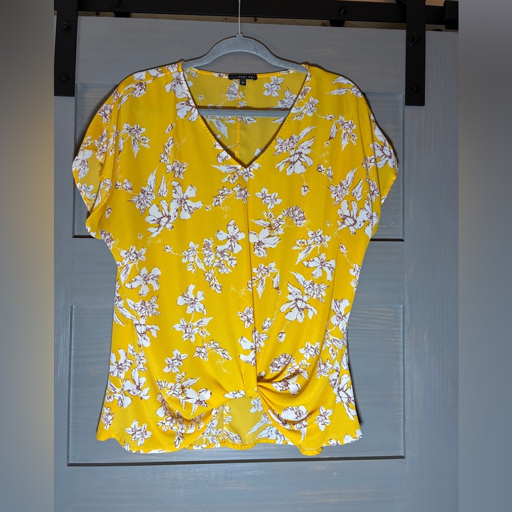 West Kei Yellow Cap Sleeve Tie Front Blouse